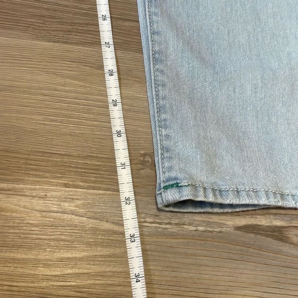 True Religion Geno Relaxed Slim Straight Jean Light Green stitch Men 34 X 32 NEW